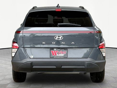 Used 2024 Hyundai Kona SEL FWD image 5