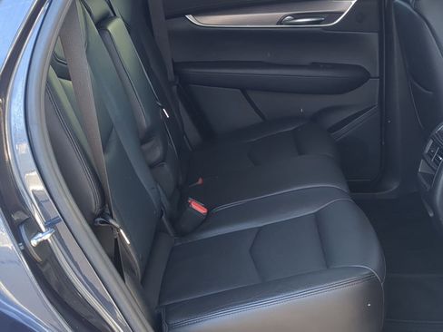 Used 2018 Cadillac XT5 Luxury image 25