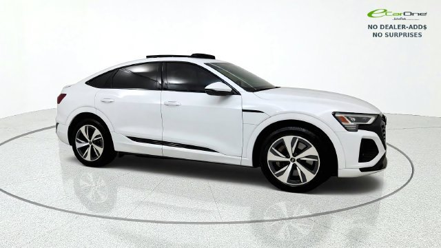 Used 2024 Audi Q8 e-tron Premium AWD/4WD image 10