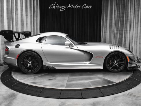Used 2017 Dodge Viper GTC w/ ACR Package RWD image 40