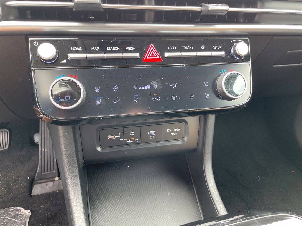 New 2026 Hyundai Tucson Limited AWD/4WD image 18
