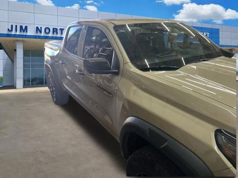 Used 2024 Chevrolet Colorado Trail Boss w/ Technology Package AWD/4WD image 1