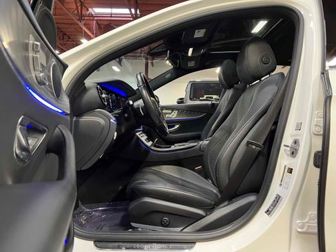 Used 2021 Mercedes-Benz E 350 Sedan image 4