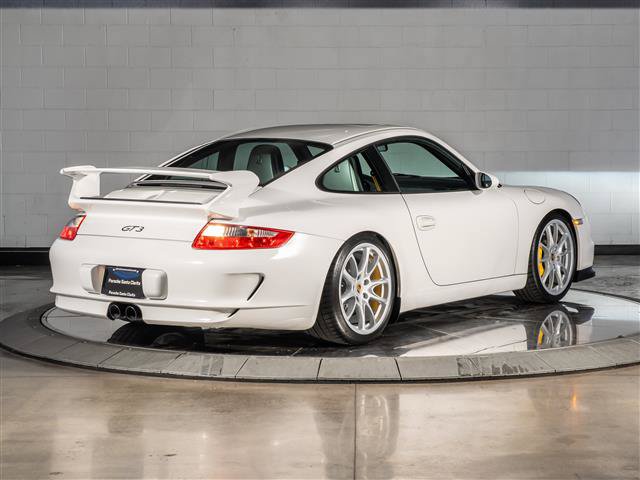 Used 2007 Porsche 911 GT3 RWD image 9