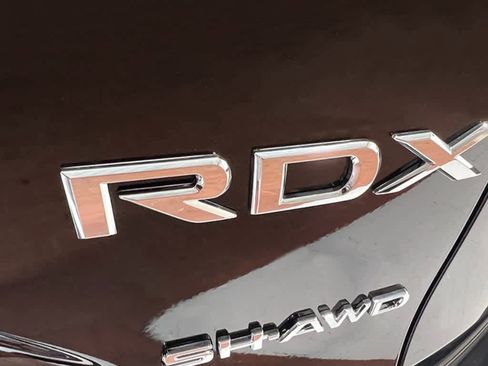 New 2026 Acura RDX SH-AWD image 9