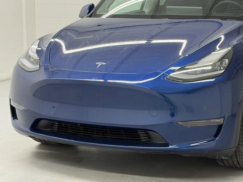 Used 2020 Tesla Model Y Long Range AWD/4WD image 43