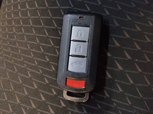 Used 2024 Mitsubishi Mirage G4 SE FWD image 32