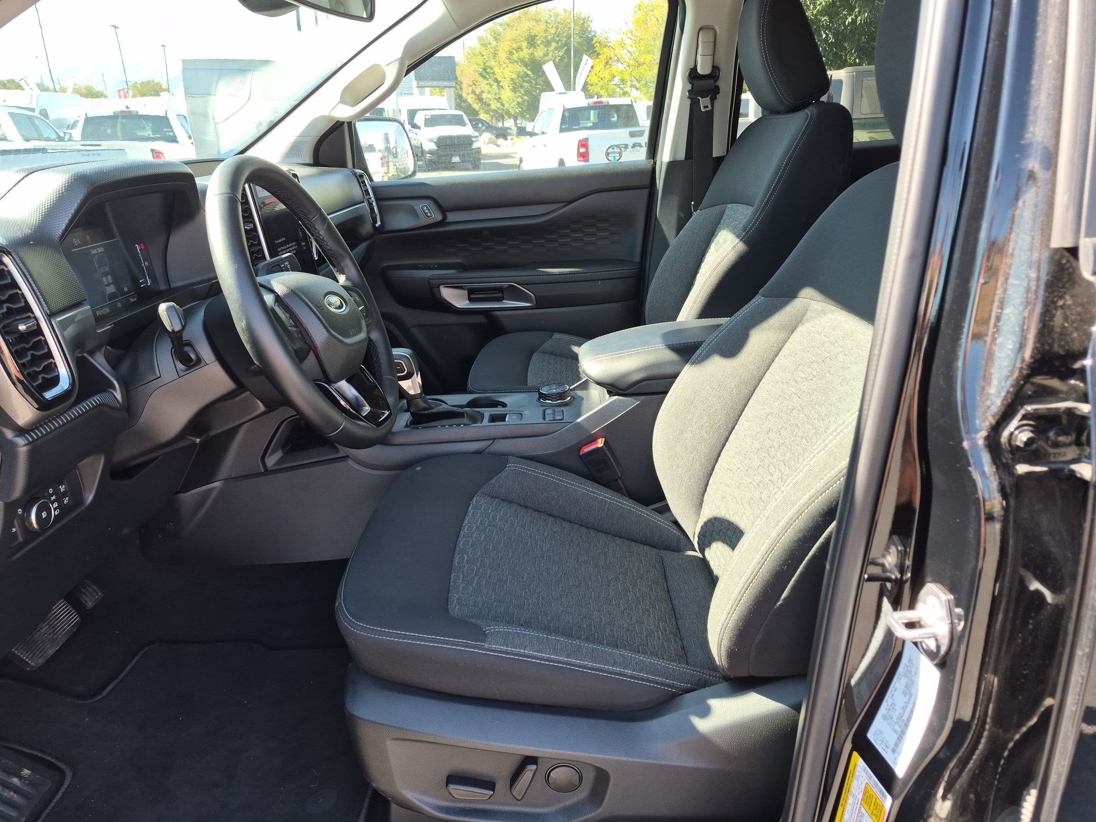 Used 2024 Ford Ranger XLT w/ Equipment Group 301A Mid AWD/4WD image 18