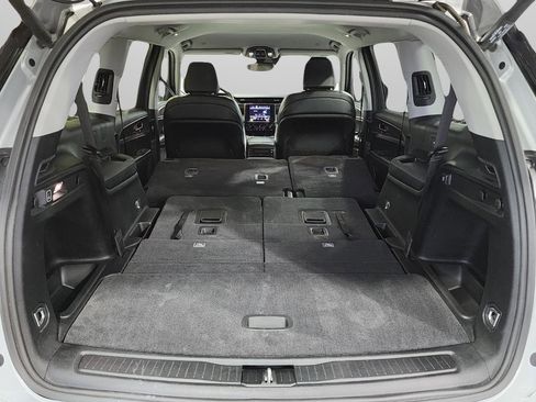 Used 2021 Jeep Grand Cherokee L Limited image 39