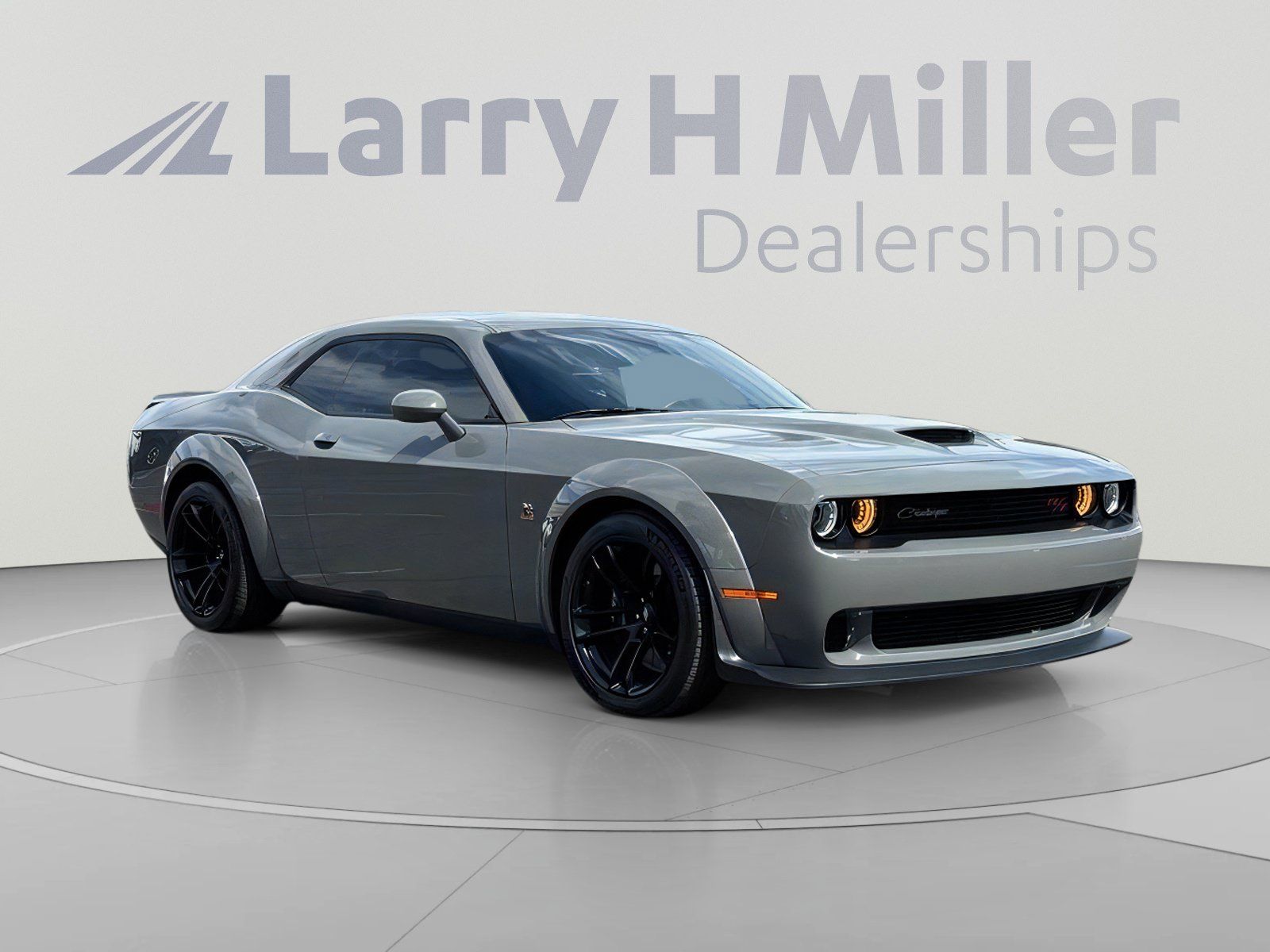 Used 2023 Dodge Challenger R/T Scat Pack RWD image 8