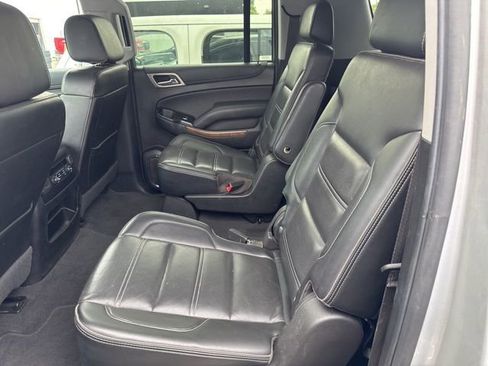 Used 2020 GMC Yukon XL Denali image 14