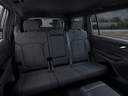 New 2026 Jeep Grand Cherokee L Laredo AWD/4WD image 15