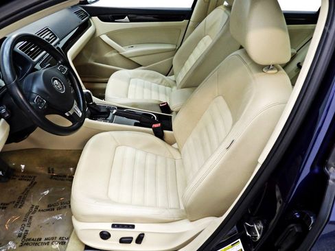 Used 2014 Volkswagen Passat TDI SEL Premium FWD image 8