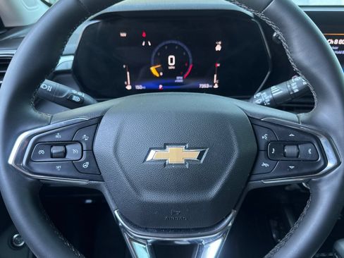 Used 2025 Chevrolet TrailBlazer LT w/ Convenience Package FWD image 34