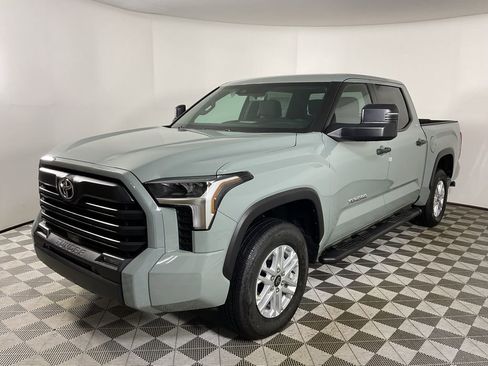 New 2026 Toyota Tundra SR5 image 3