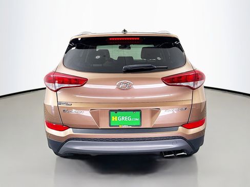 Used 2016 Hyundai Tucson Sport image 8
