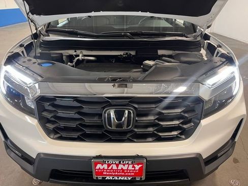 Used 2023 Honda Passport EX-L image 9