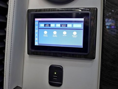 Used 2024 Mercedes-Benz Sprinter 3500 image 45