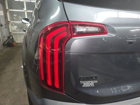 Used 2021 Kia Telluride SX w/ Nightfall Edition Package image 34