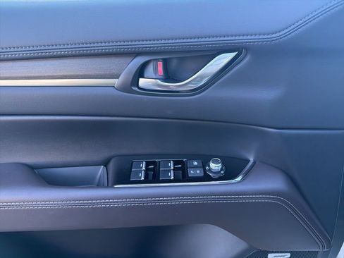New 2025 MAZDA CX-5 Signature image 13