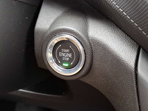 Used 2022 Chevrolet TrailBlazer LT w/ Convenience Package image 22