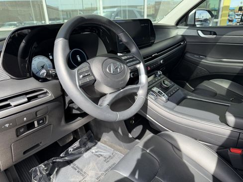 Used 2024 Hyundai Palisade Limited image 32