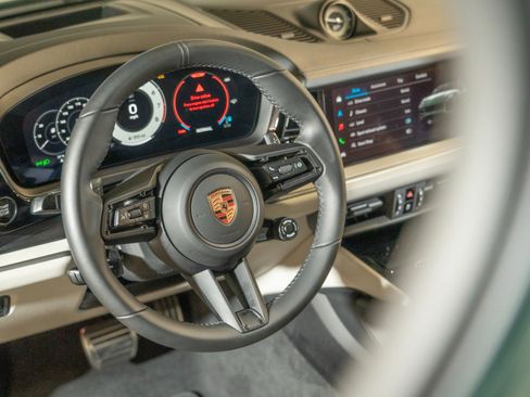 Certified 2026 Porsche Cayenne GTS AWD/4WD image 15