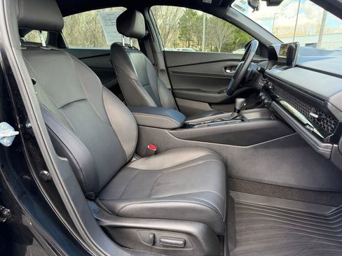Used 2025 Honda Accord Sport image 14