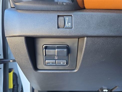 Certified 2024 GMC Canyon AT4 w/ Canyon Safety Plus Package image 24