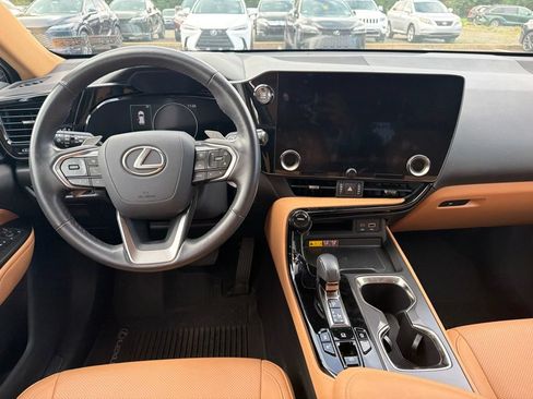 Used 2025 Lexus NX 350 AWD w/ Accessory Package (2T) image 10