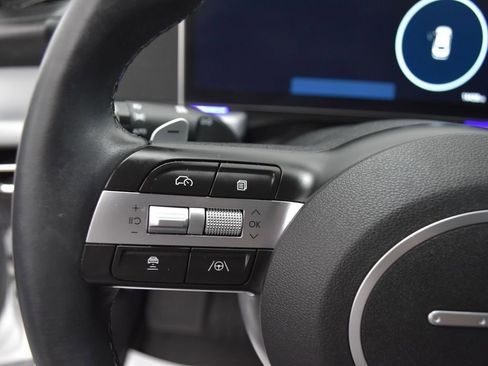 Used 2025 Hyundai Sonata Limited image 9