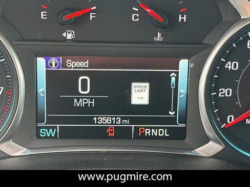 Used 2019 Chevrolet Traverse LT w/ LT Premium Package image 27