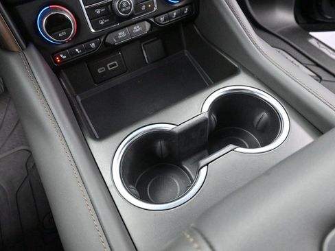 Used 2024 Chevrolet Tahoe High Country w/ Advanced Technology Package image 29