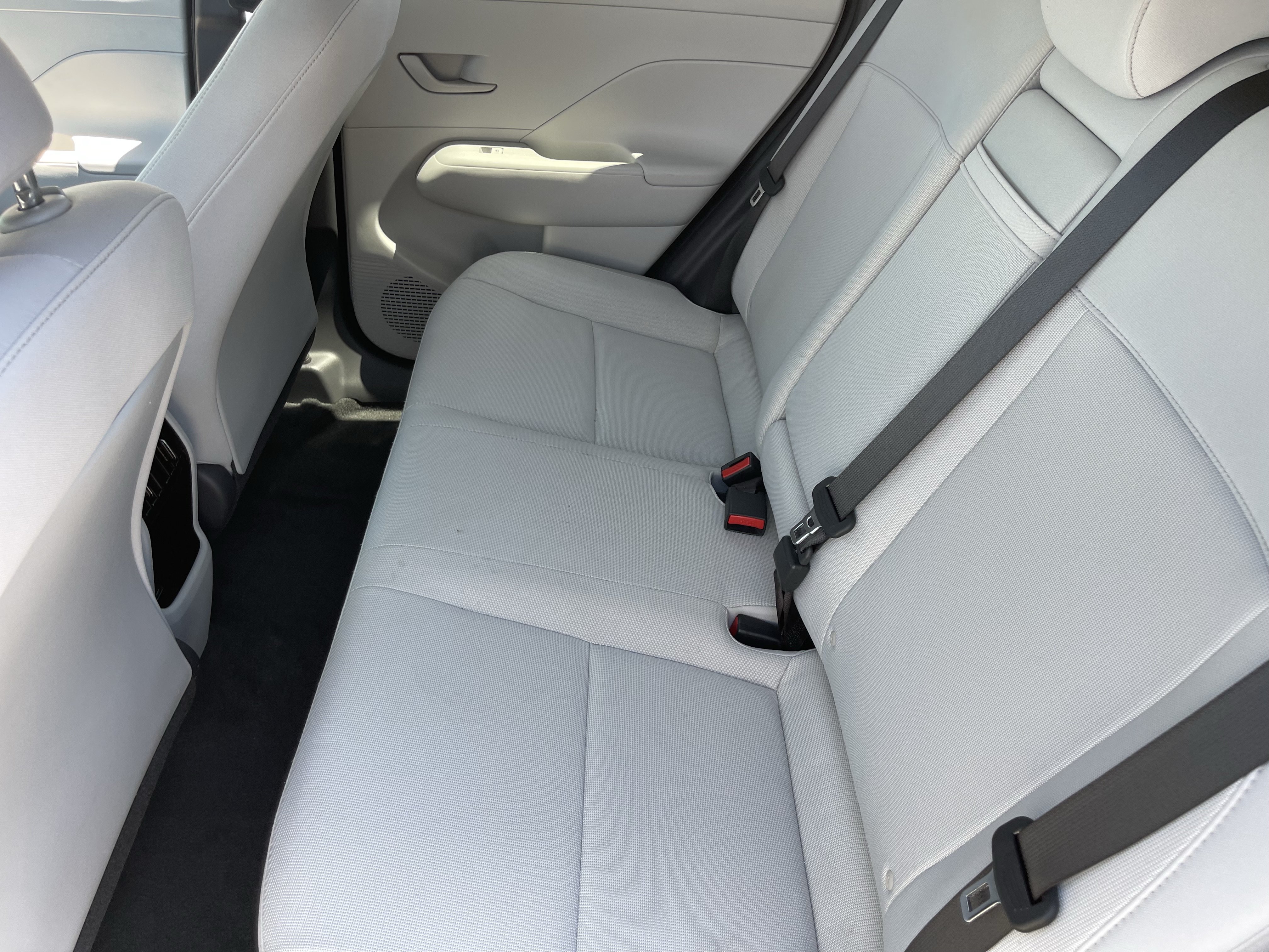 Used 2025 Hyundai Kona SEL FWD image 16