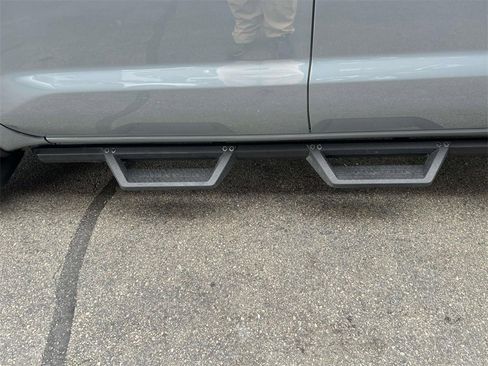 Used 2022 Nissan Frontier PRO-4X w/ Technology Package image 31