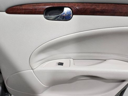 Used 2006 Buick Lucerne CXL w/ Luxury Package FWD image 22