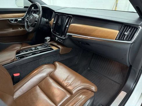 Used 2018 Volvo S90 T6 Inscription w/ Convenience Package AWD/4WD image 30