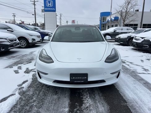 Used 2023 Tesla Model 3 Performance image 8