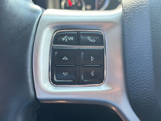 Used 2014 RAM 1500 Laramie AWD/4WD image 18