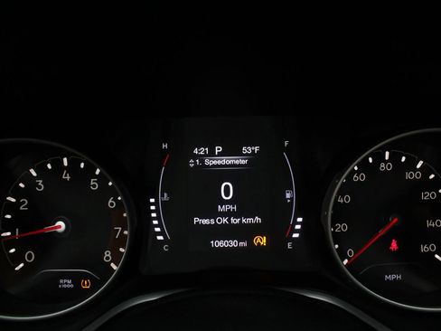 Used 2021 Jeep Compass Latitude AWD/4WD image 30