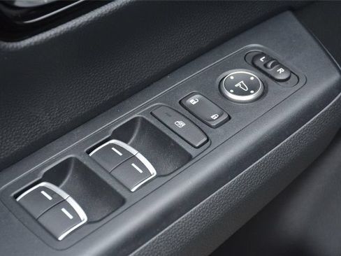 Used 2023 Honda CR-V EX-L image 18