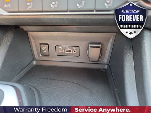 Used 2024 Nissan Sentra SV FWD image 26
