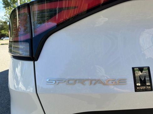 Certified 2024 Kia Sportage X-Line AWD/4WD image 12
