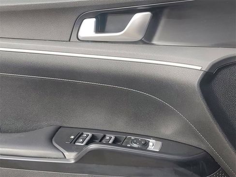 Used 2022 Kia K5 GT-Line w/ GT-Line FWD Premium Package image 28