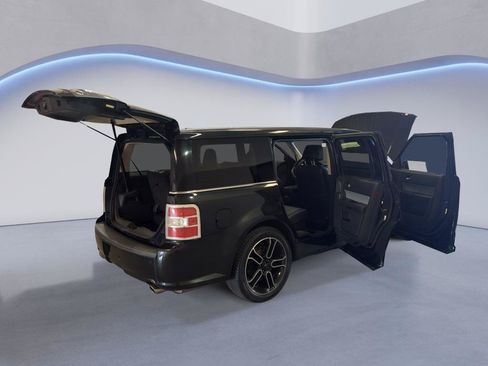 Used 2014 Ford Flex Limited w/ Equipment Group 301A FWD image 14