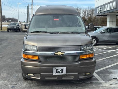 Used 2022 Chevrolet Express 2500 Extended w/ Enhanced Convenience Package image 12