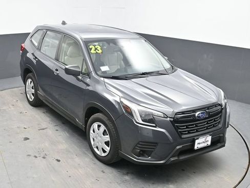 Used 2023 Subaru Forester AWD/4WD image 25