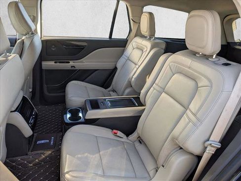 Used 2021 Lincoln Aviator Reserve w/ Equipment Group 201A image 20