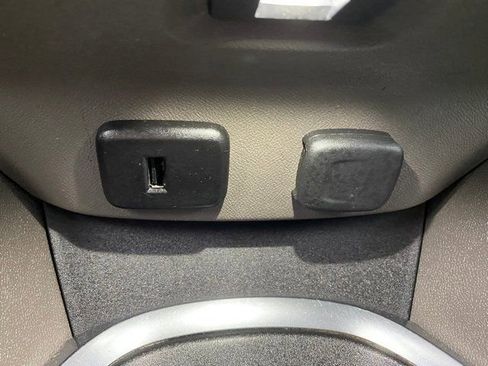 Used 2016 Chevrolet Malibu LT image 15