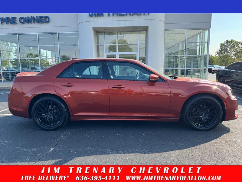 Used 2020 Chrysler 300 S w/ 300S Premium Group RWD image 1